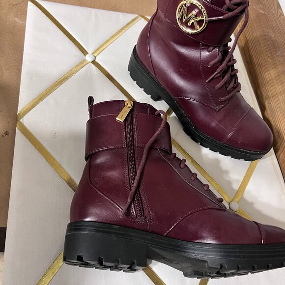 Michael Kors Ankle boots - Burgundy Size 7.5 - Picture 1 of 1